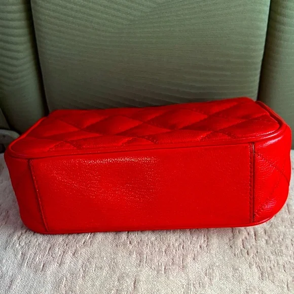Tory Burch Red Quilted Leather Mini Handbag - Picture 3 of 8
